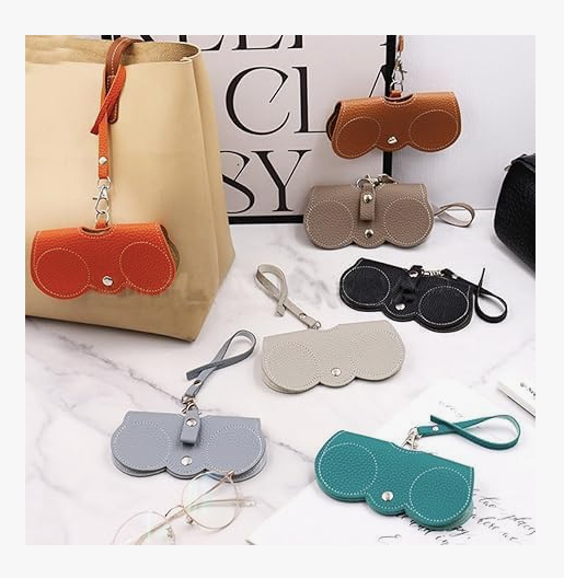 Eyeglasses Pouch With Button Clip